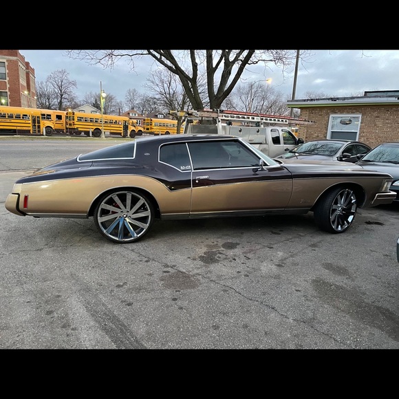 Meet your Posher, Fernando - Picture 1 of 1